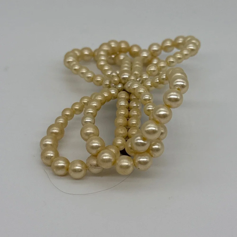 Vintage 90s Faux Pearl Bow Hair Barrette Cream Multi Strand French Clip 4.5 Inch